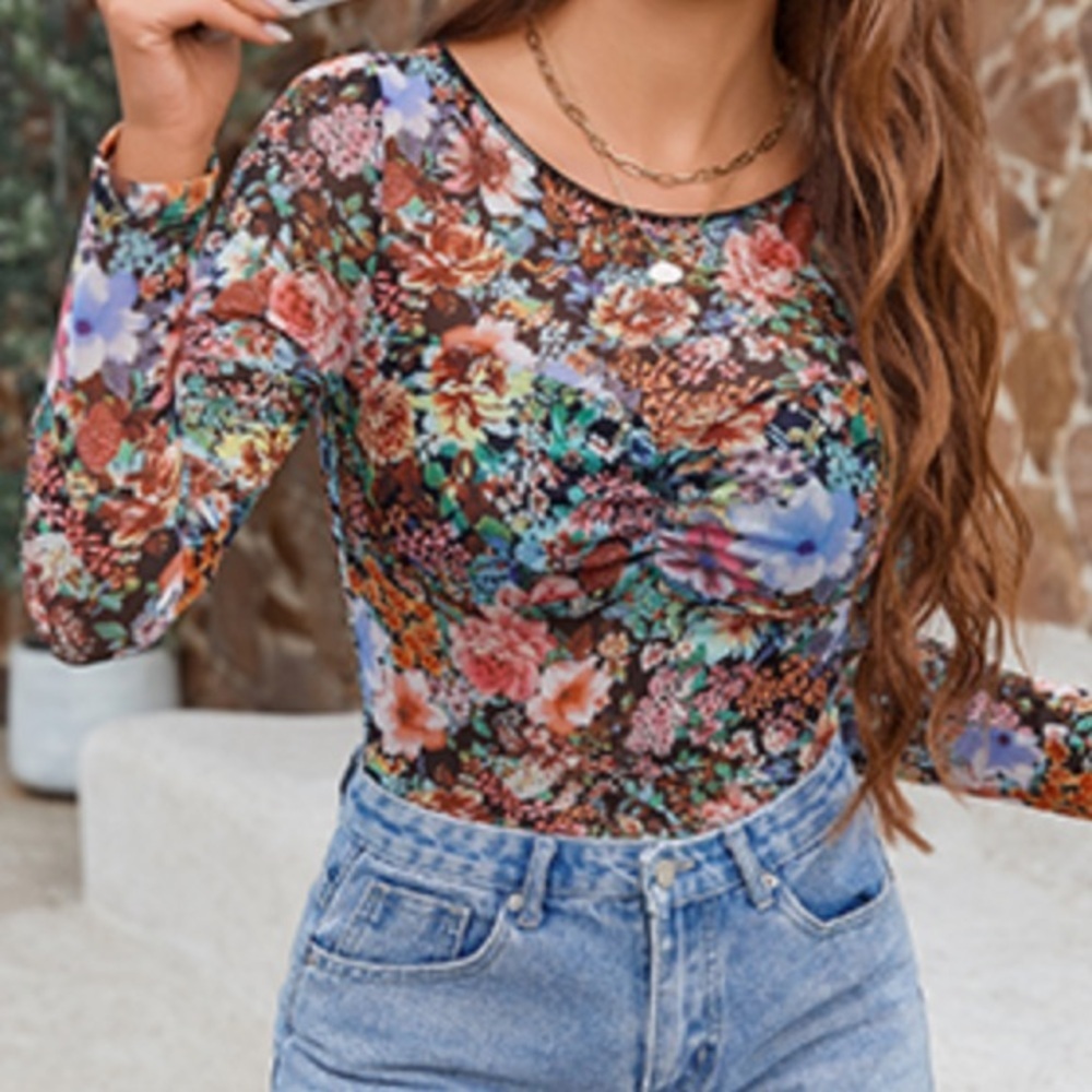 💎$3 WITH BUNDLE💎 Sheer Mesh Floral Top S - Picture 2 of 8